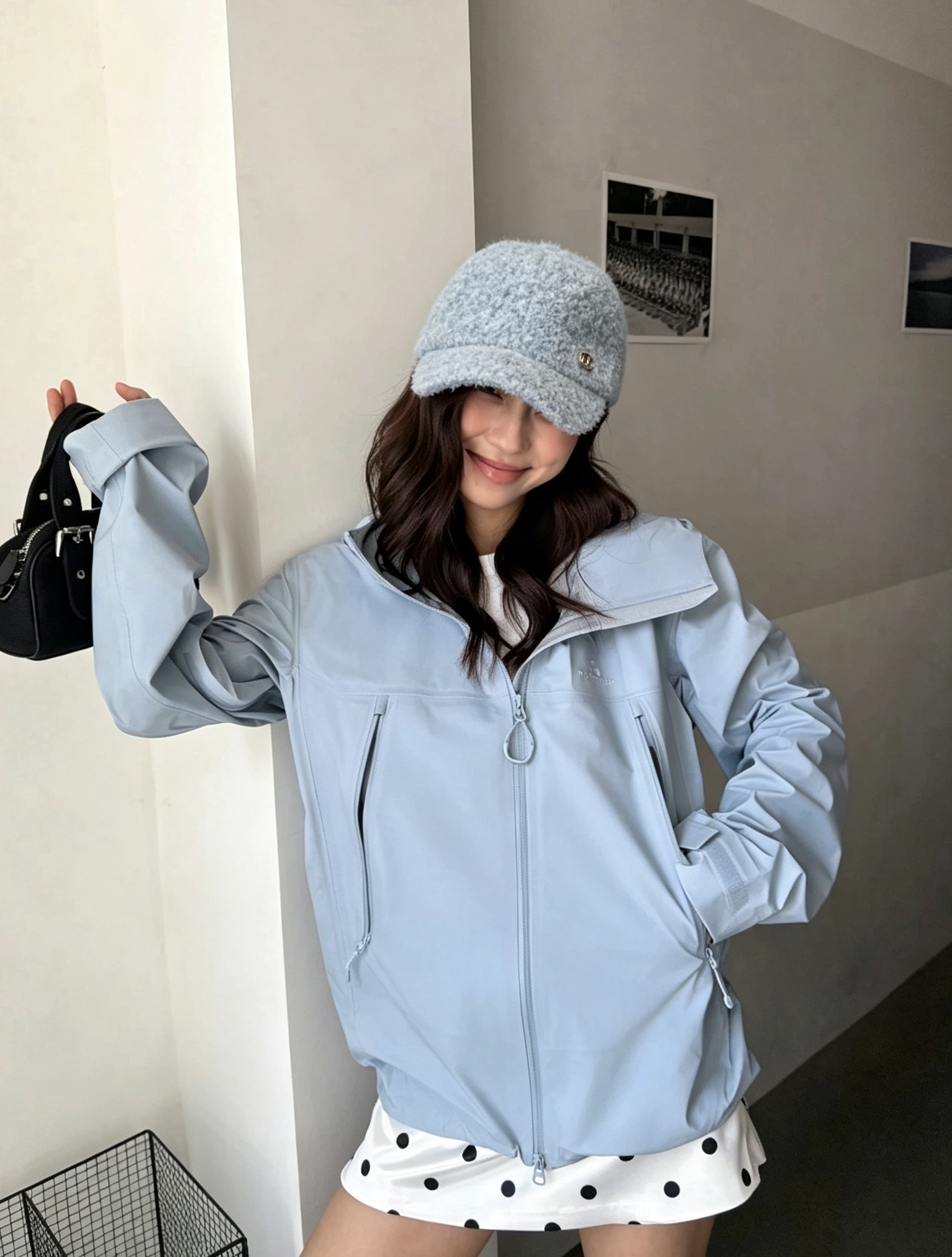 🆕26秋冬新款ꫛꫀꪝ ❥—— ▪️ 谁懂啊!秋冬刚需毛绒帽来咯 ☁️软糯圈圈毛面料上手巨有质感 📷自带小系带设计,可调节 🆕26秋冬新款ꫛꫀꪝ ❥—— ▪️ 谁懂啊!秋冬刚需毛绒帽来咯 ☁️软糯圈圈毛面料上手巨有质感 📷自带小系带设计,可调节