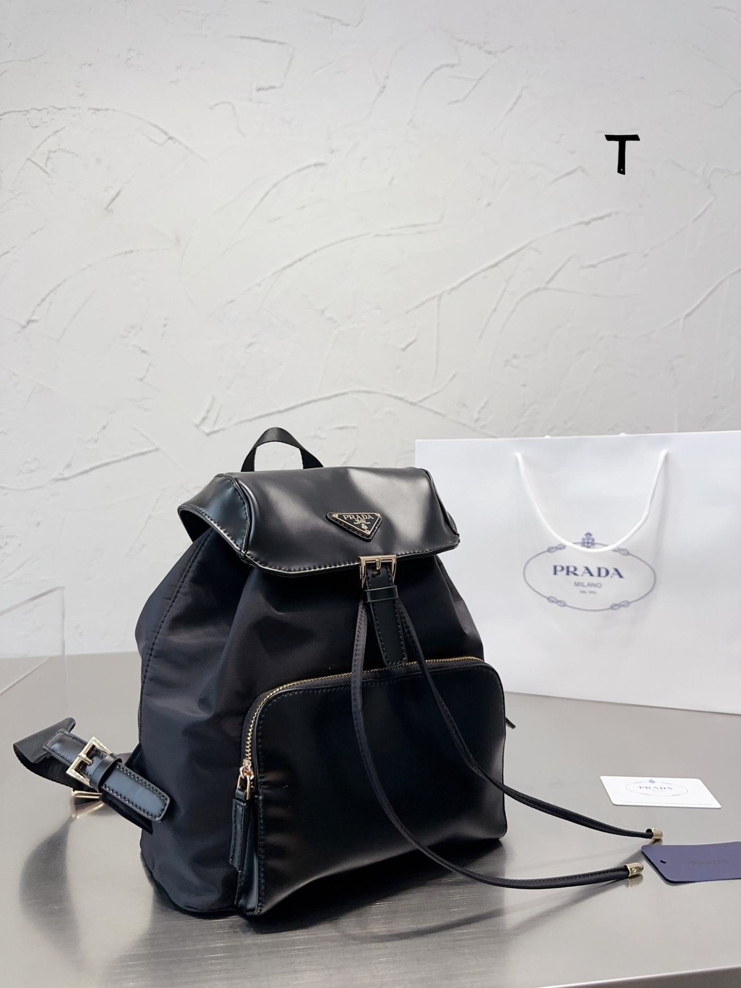 Prada Online
 Bags Backpack Handbags Fashion