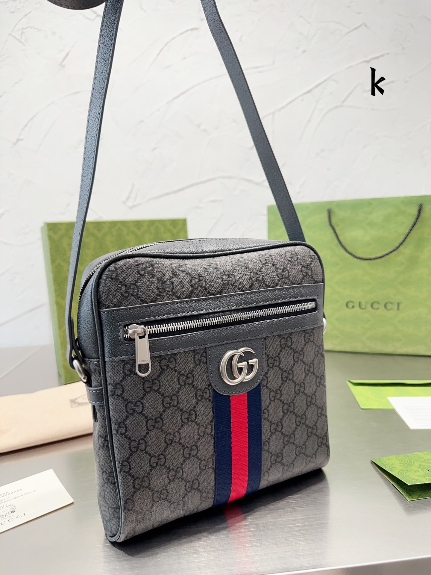 Gucci Aktówka Torby typu crossbody i na ramię Walka
 Skóra krowia PVC