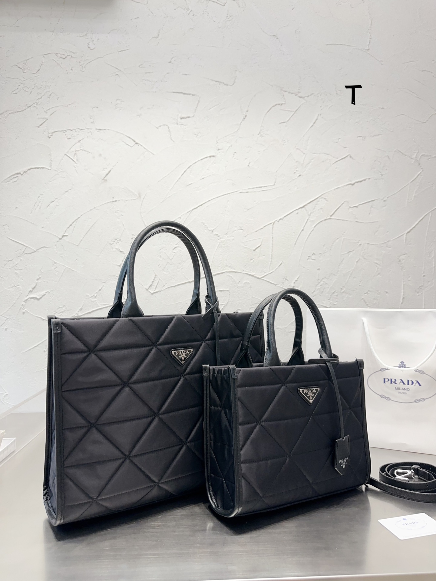 Prada Handbags Tote Bags Fashion