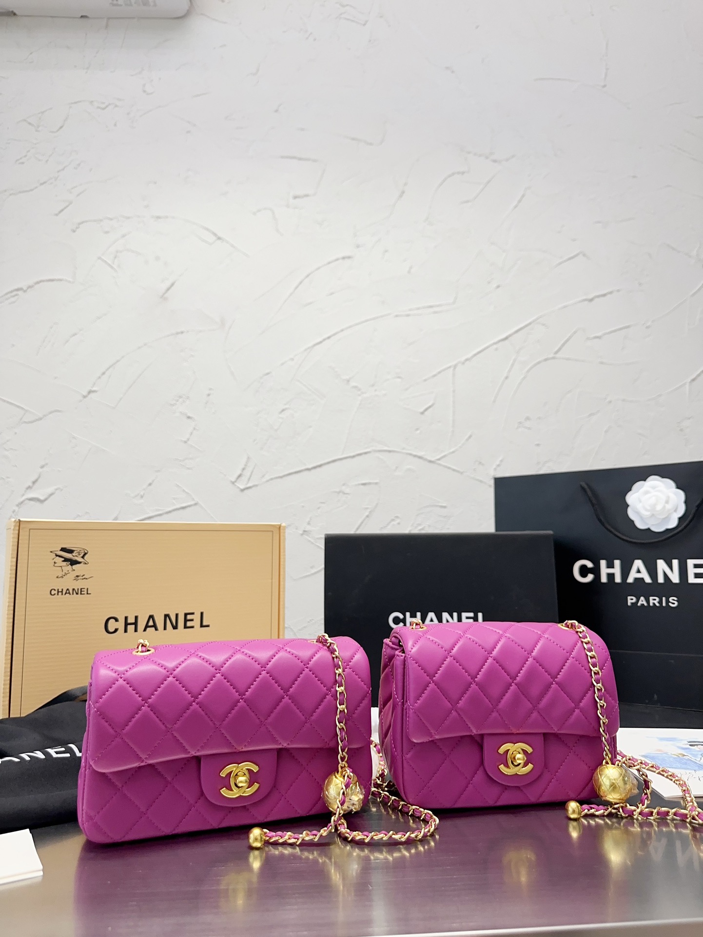 Chanel Crossbody & Shoulder Bags White Chains