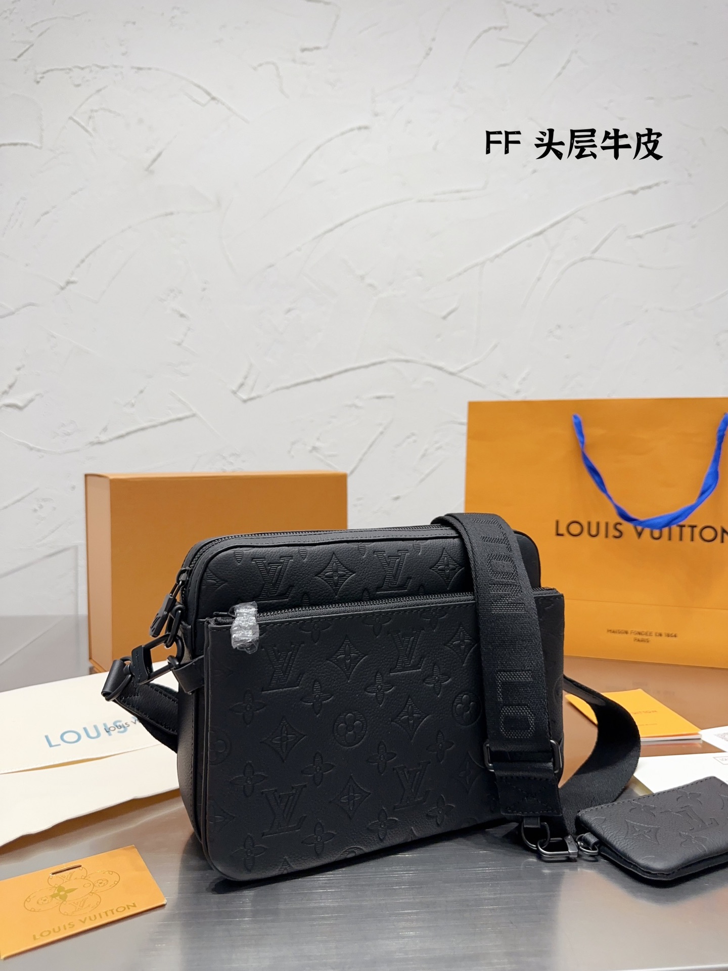 Louis Vuitton Messenger Bags Black Splicing Women Men Cowhide Mini