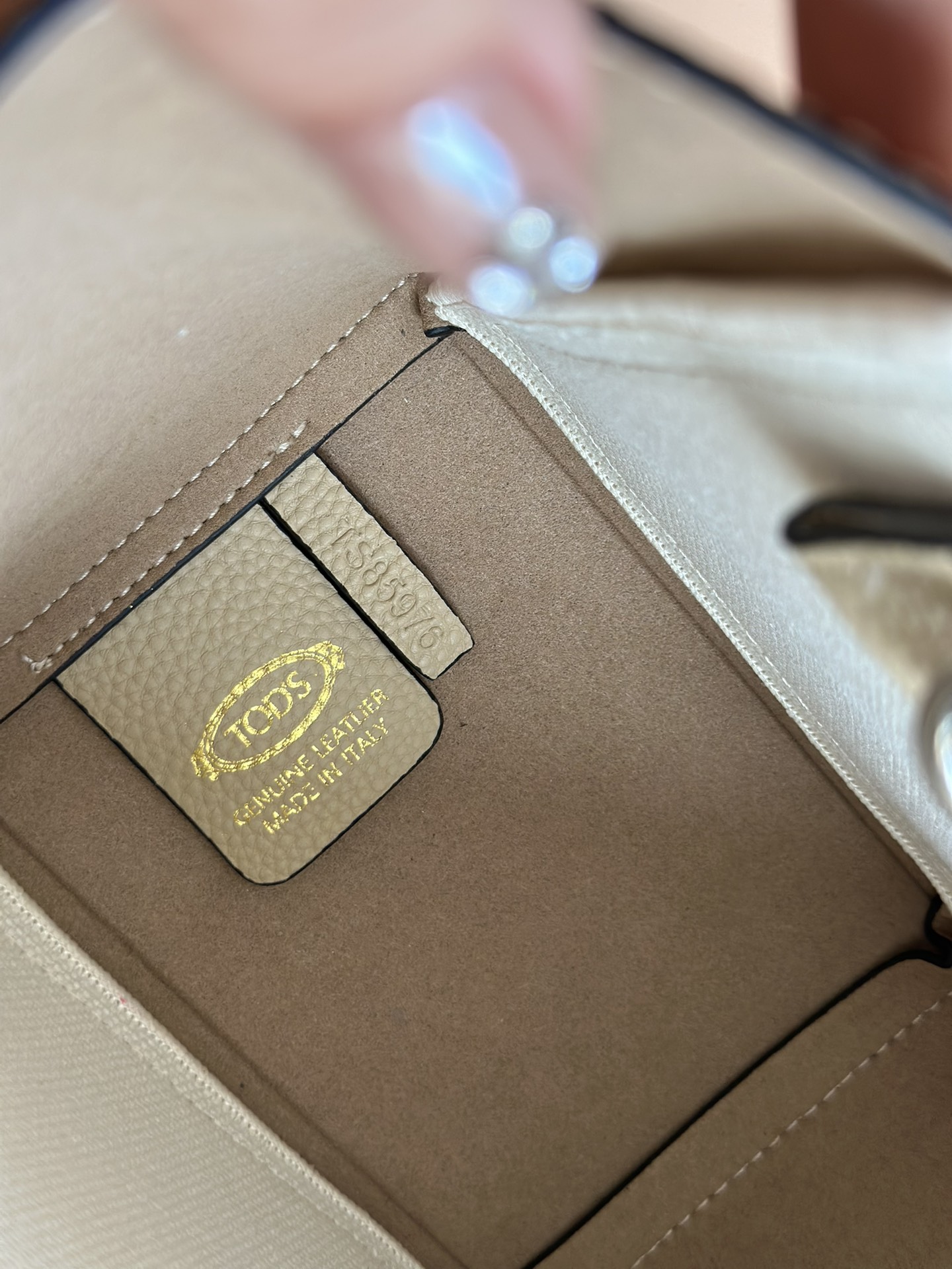 TODS Bucket Bag: Cute and Convenient Box with Hands, 27×17 cm Size - 图片 7