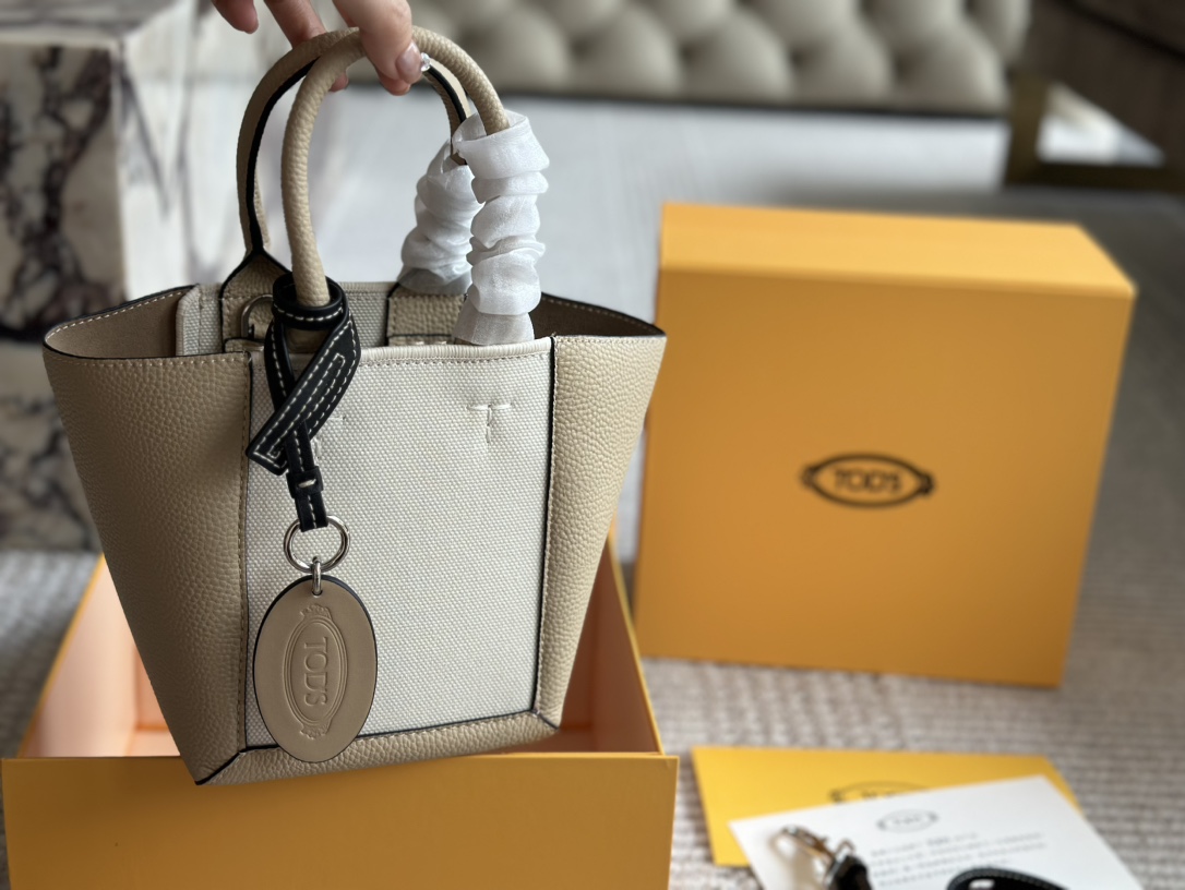 TODS Bucket Bag: Cute and Convenient Box with Hands, 27×17 cm Size - 图片 9