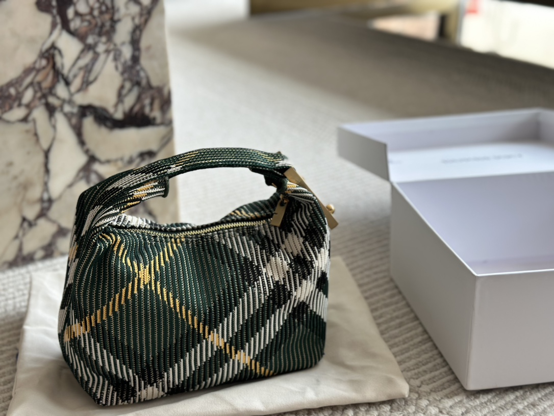 Burberry Taschen Handtaschen Stricken