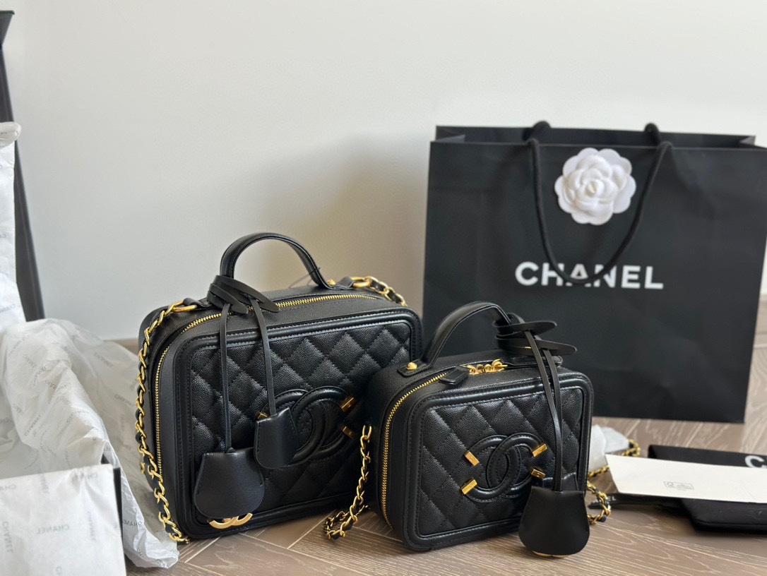 Chanel Taschen Kosmetiktaschen Lässig