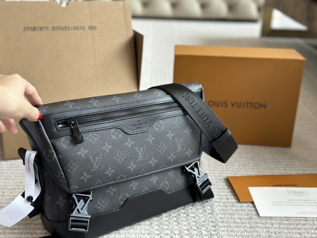 Louis Vuitton Umhängetaschen  & Schultertaschen Messenger-Taschen Kaufen Sie billige Replik
 Männer Leinwand Lässig N41028