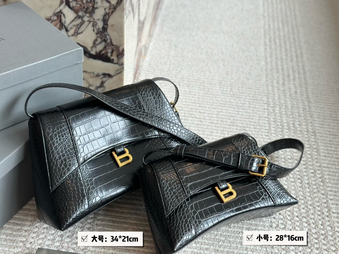 “Balenciaga Downtown Sandglass Bag: Cool, Sophisticated, and Handsome in 180 Packs!” - 图片 1