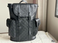📷High-end goods‼ ️ 20ss latest L home backpack 💼 Top imported original fabric 🐂Ultra-high definition hardware logo logo, dedicated inner lining, exquisite workmanship and every detail is in place! A must-have for men. Size 45 26cm 1 📷High-end goods‼ ️ 20ss latest L home backpack 💼 Top imported original fabric 🐂Ultra-high definition hardware logo logo, dedicated inner lining, exquisite workmanship and every detail is in place! A must-have for men. Size 45 26cm