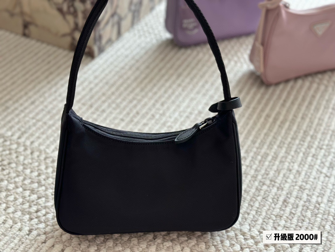 Prada Re-Edition 2000 Nylon Mini Hobo Bag - Black, 22*13cm 4 i1740995983587 63 0 2
