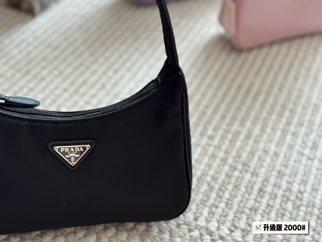 Prada Re-Edition 2000 Nylon Mini Hobo Bag - Black, 22*13cm 3 i1740995983587 652 0 1