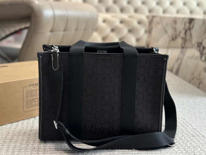Coach Bolso Tote con Logo Clásico, 35 x 27 cm 21 Coach Bolso Tote con Logo Clásico, 35 x 27 cm