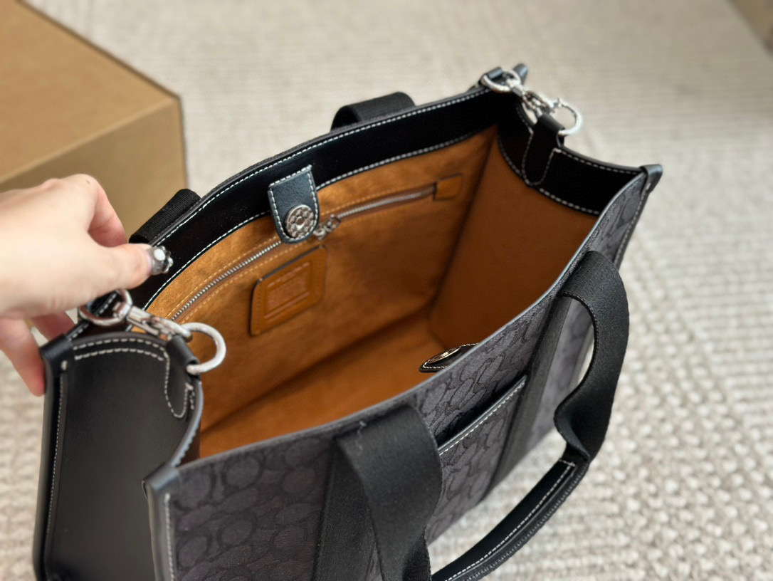 Coach Bolso Tote con Logo Clásico, 35 x 27 cm 9 i1746351967895 7991 0 7