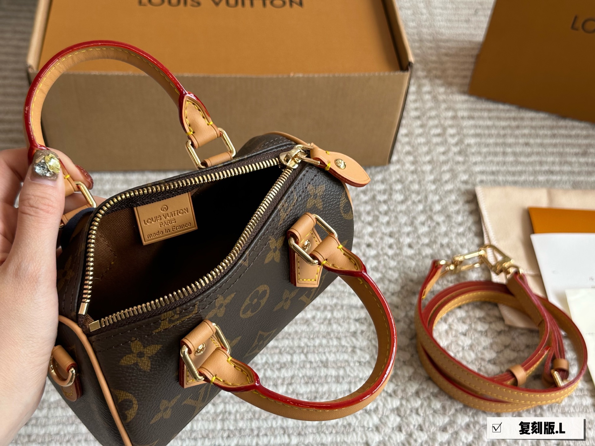 Louis Vuitton Speedy Nano - Bolso Clásico con Correa Ajustable 8 i1746352739086 3817 0 6