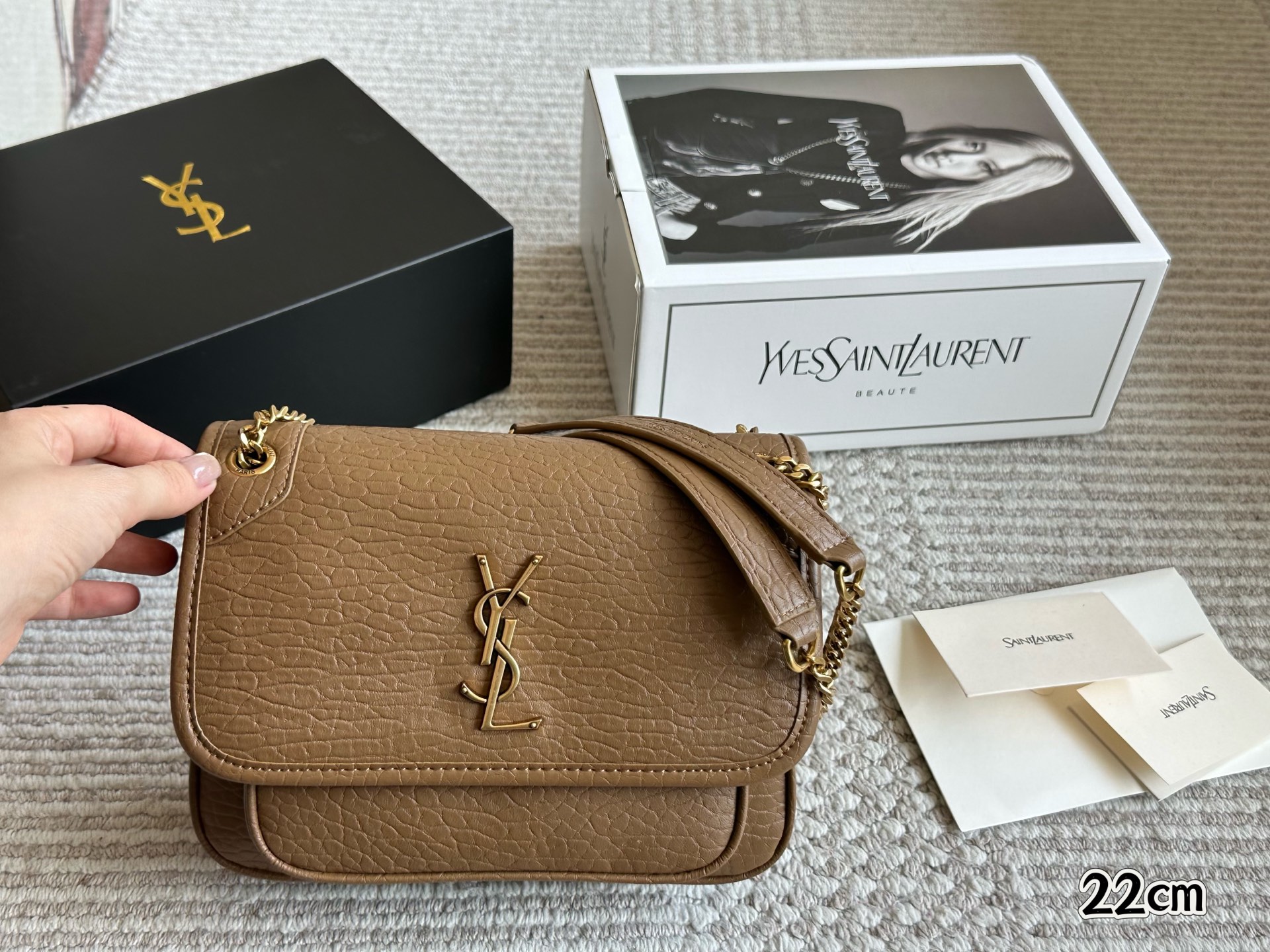 Bolso de Bandolera Niki de Piel Ysl, Diseño Retro y Elegante 5 i1746621615084 8892 0 3