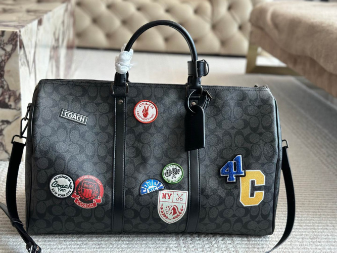 Coach Duffle Bag, 50cm, Versatile and Stylish for Travel or Gym, Unisex Design 1 Coach Duffle Bag, 50cm, Versatile and Stylish for Travel or Gym, Unisex Design