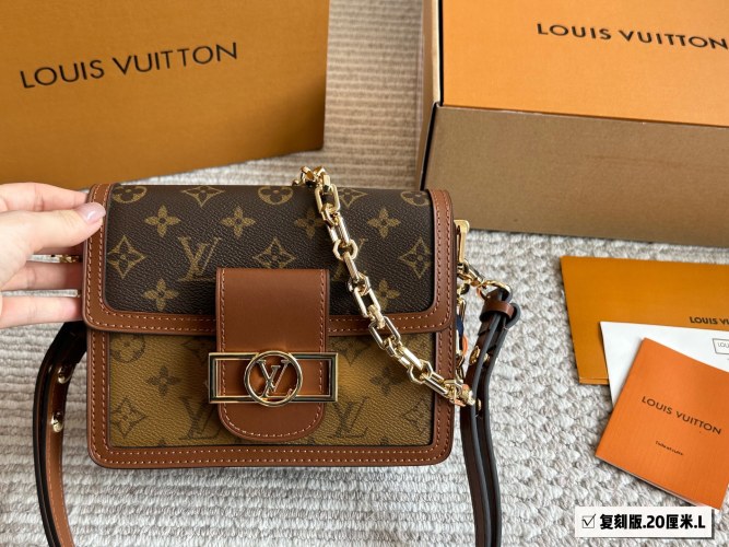 Louis Vuitton Dauphine Bag, 20cm, Monogram Canvas with Chain & Strap 1 Louis Vuitton Dauphine Bag, 20cm, Monogram Canvas with Chain & Strap