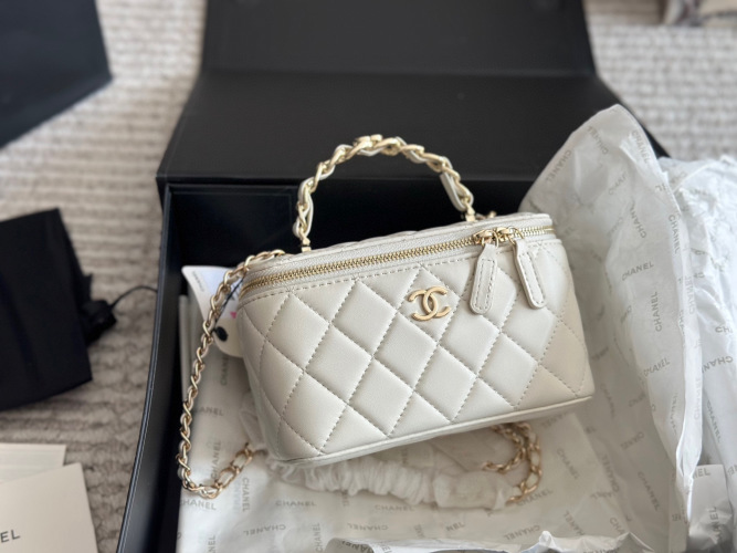 Chanel Classic Handle Box Bag Lambskin with Light Gold Hardware, 19cm 1 Chanel Classic Handle Box Bag Lambskin with Light Gold Hardware, 19cm