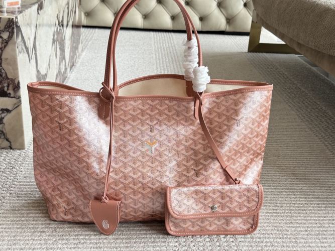 Goyard 24 Limited Edition Metallic Pearl Tote Bag - Chic & Spacious 1 Goyard 24 Limited Edition Metallic Pearl Tote Bag - Chic & Spacious