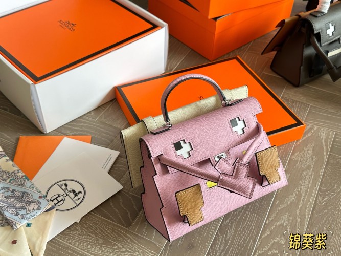 Hermès Kelly Doll Bag, Cute Millennial Style,18*15cm, Perfect Gift for Her 1 Hermès Kelly Doll Bag, Cute Millennial Style,18*15cm, Perfect Gift for Her