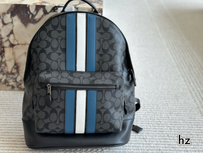 Coach Men's Double Compartment Backpack, Stylish and Durable (32*41cm) 1 Coach Men's Double Compartment Backpack, Stylish and Durable (32*41cm)