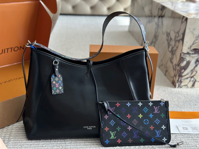 Louis Vuitton Carryall Dark Medium Handbag, Black Leather, Spacious Interior 1 Louis Vuitton Carryall Dark Medium Handbag, Black Leather, Spacious Interior