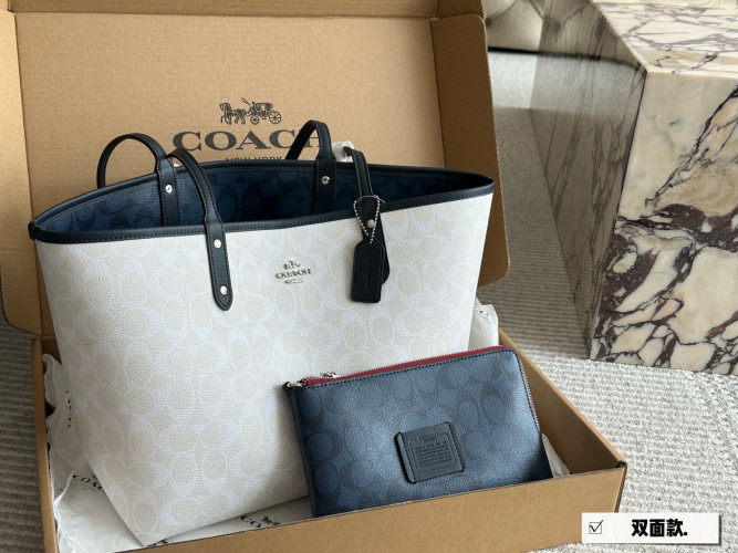 Coach City Tote Bag in Signature Canvas with Pouch,Reversible 1 Coach City Tote Bag in Signature Canvas with Pouch,Reversible