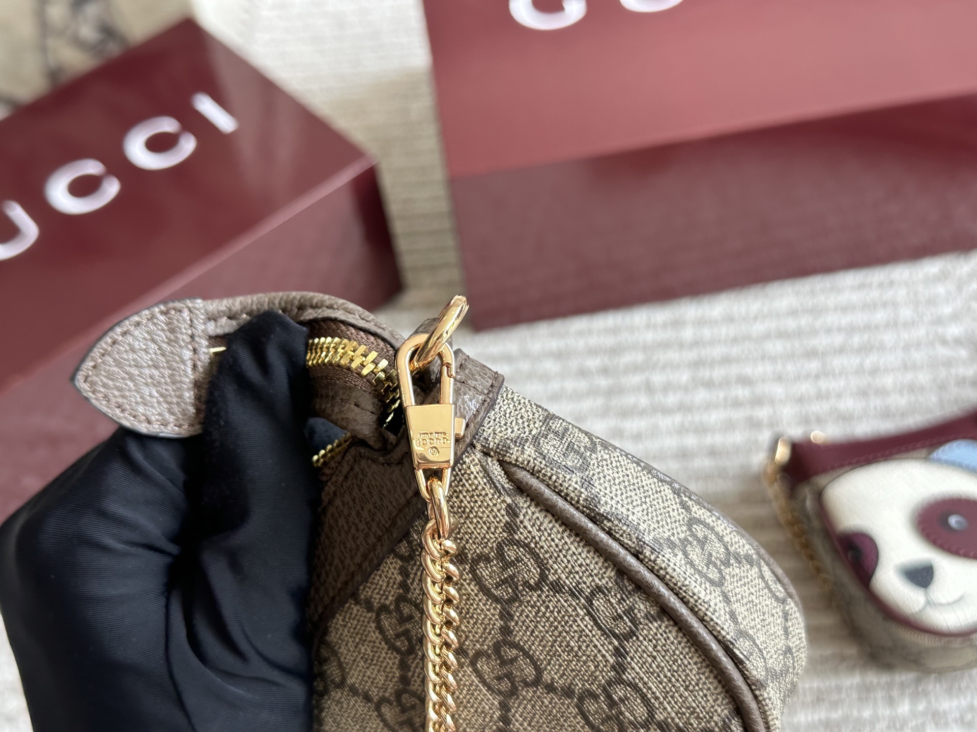 Gucci Ophidia Mini Bag, Retro Style Leather Handbag With Panda Pattern 8 i1751123420501 9177 0 5