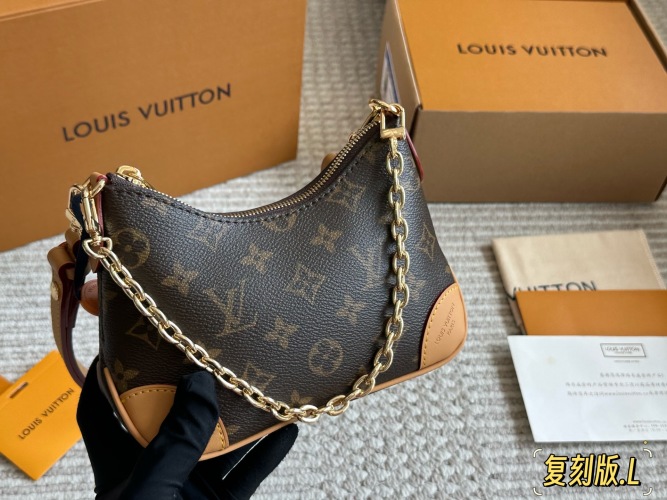 Louis Vuitton Monogram Mini Croissant Bag - Vintage Crossbody Handbag 1 Louis Vuitton Monogram Mini Croissant Bag - Vintage Crossbody Handbag