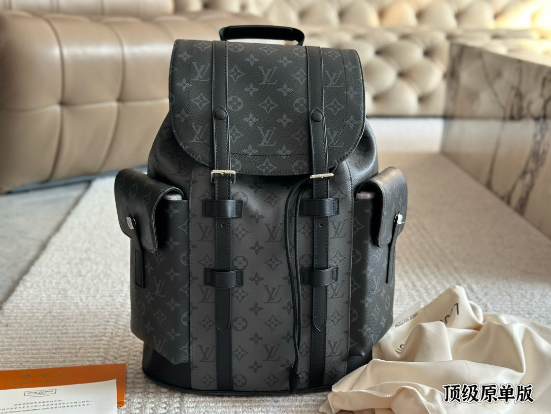 Louis Vuitton Tiro Backpack for Men, Stylish and Functional Commuter Bag
