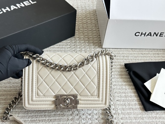 Chanel Le Boy Lambskin Shoulder Bag, Silver Hardware, 20cm 1 Chanel Le Boy Lambskin Shoulder Bag, Silver Hardware, 20cm