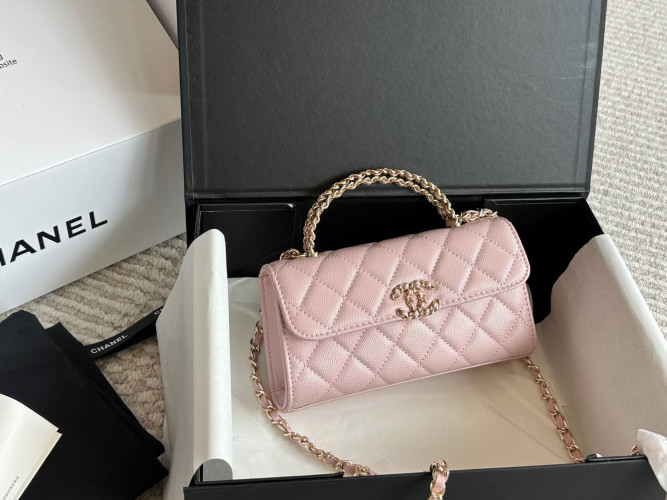Chanel 23 Kelly Phone Bag, Caviar Leather, Crossbody, Shoulder Bag 1 Chanel 23 Kelly Phone Bag, Caviar Leather, Crossbody, Shoulder Bag