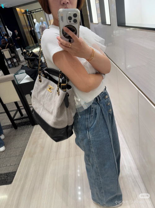 Chanel 25 A Hobo Bag: Quilted Leather Tote with Gold-Tone Hardware 1 Chanel 25 A Hobo Bag: Quilted Leather Tote with Gold-Tone Hardware