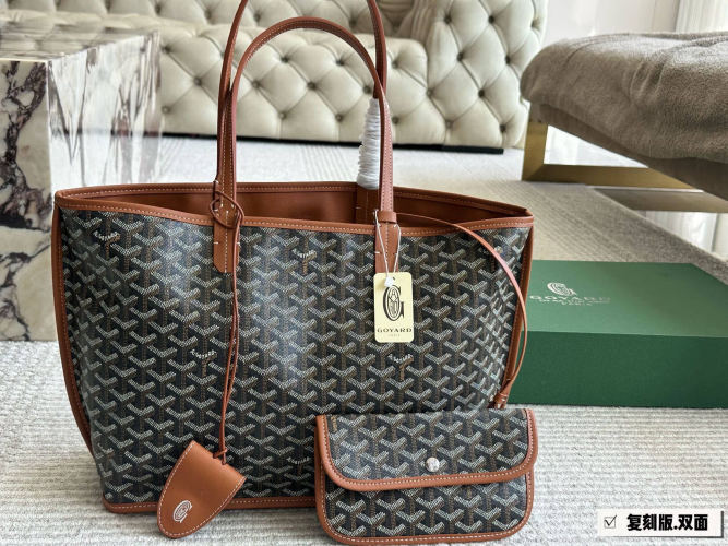 Goyard Shopping Bag Small Tote, Stylish and Textured, Perfect for Every Season 1 Goyard Shopping Bag Small Tote, Stylish and Textured, Perfect for Every Season
