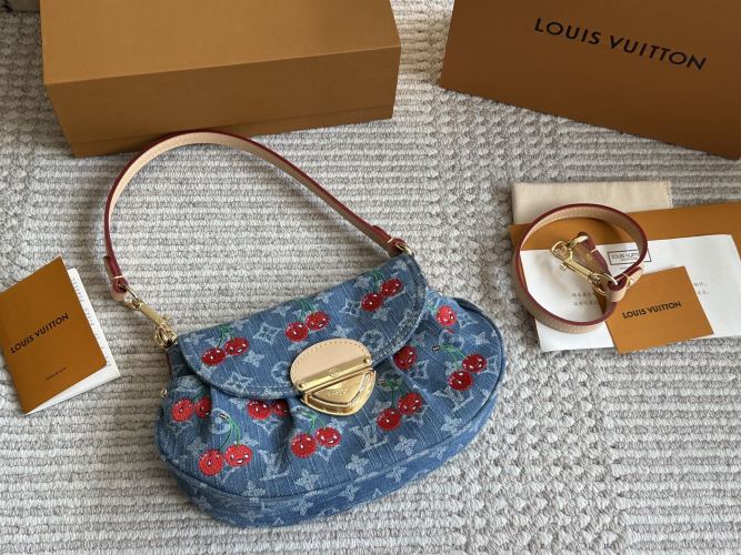 Louis Vuitton Denim Sunset Bag with Cherry Embroidery, 26*18cm 1 Louis Vuitton Denim Sunset Bag with Cherry Embroidery, 26*18cm