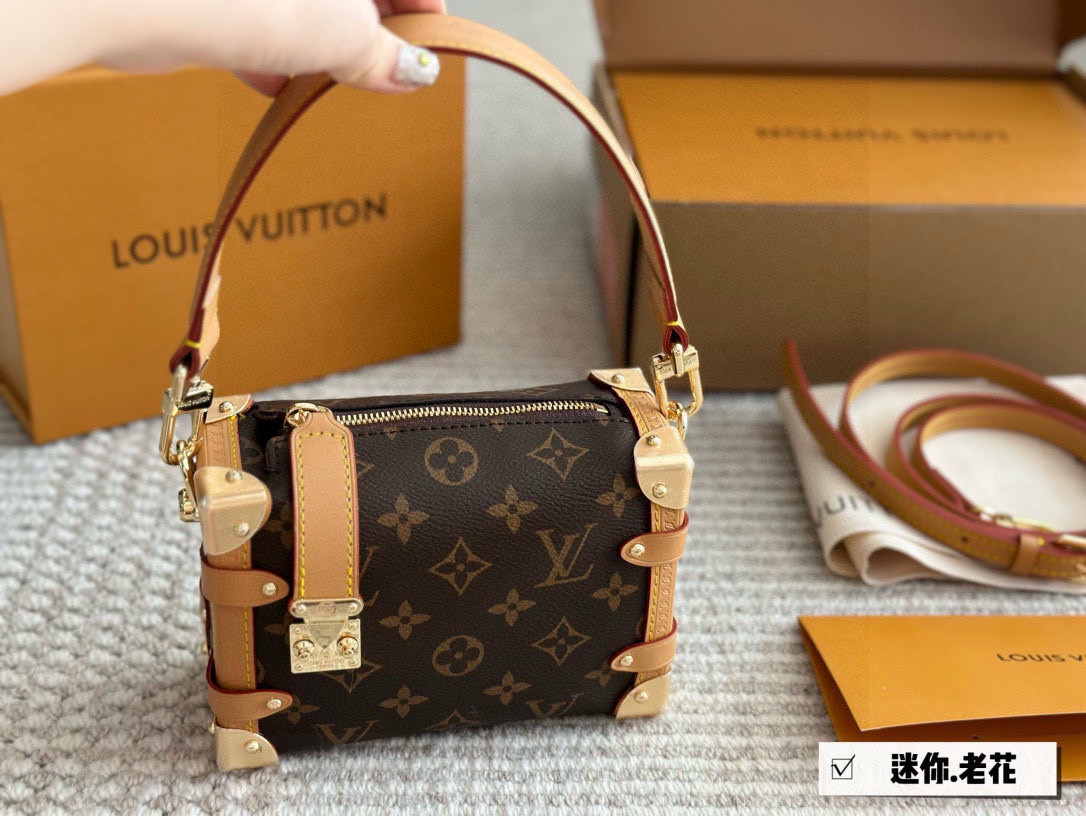 配盒 迷你 *12.5cm 谁还没有一个 L家 side trunk mini呀 秀款的小号,真的绝美!小个子必须冲起来 超级洋气 upupup 谷爱凌同款哦! 搜索🔍Lv 软箱子(盒子)