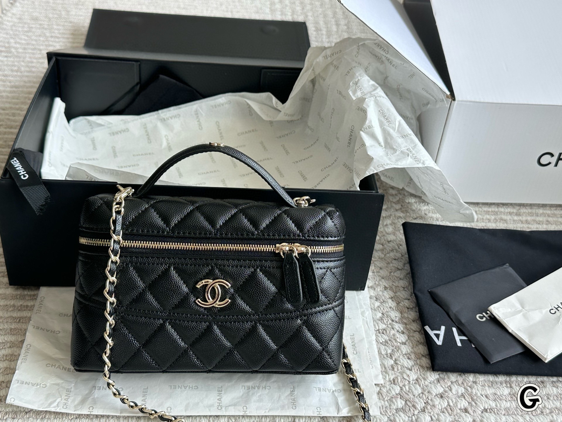 Chanel 25c Bolso Ip Box Rosa, 19 cm - Edición Limitada 3 i1752907523625 4424 0 1