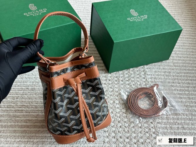 Goyard Petit Flot Mini Bucket Bag, Lightweight and Versatile Handbag 1 Goyard Petit Flot Mini Bucket Bag, Lightweight and Versatile Handbag