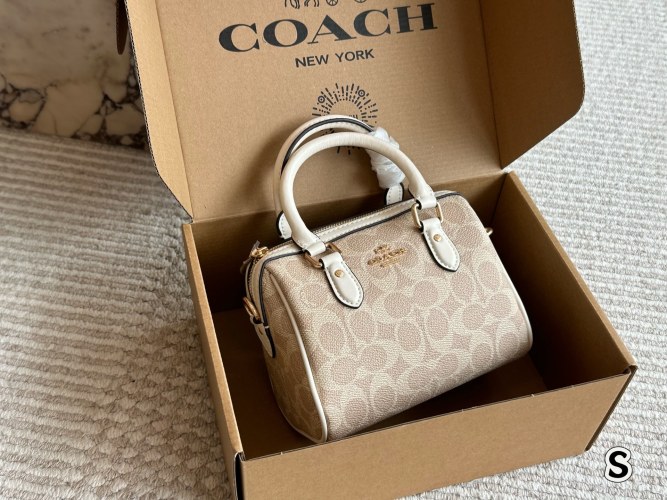 Coach Mini Boston Pillow Bag, Signature Jacquard, Ivory/Khaki, 18cm 1 Coach Mini Boston Pillow Bag, Signature Jacquard, Ivory/Khaki, 18cm