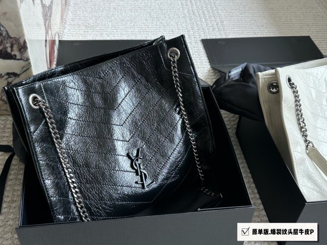 Yves Saint Laurent Niki Shopping Bag Black Leather Tote, 32 x 27 cm 1 Yves Saint Laurent Niki Shopping Bag Black Leather Tote, 32 x 27 cm