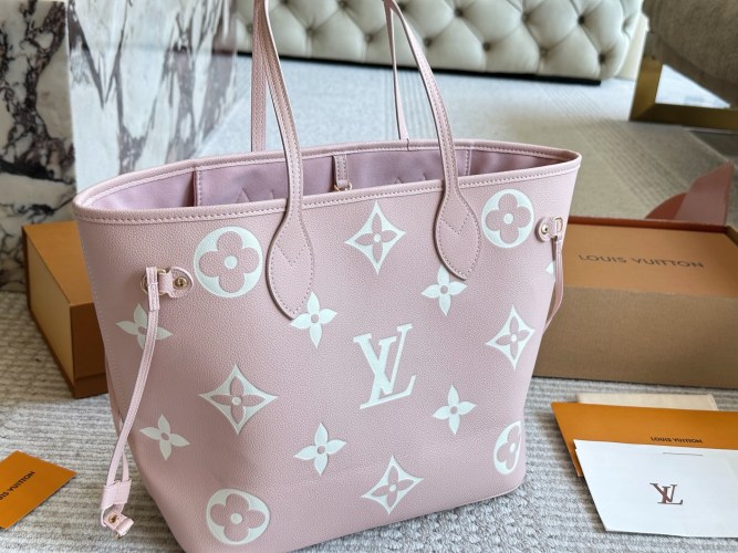 Louis Vuitton Neverfull MM Tote Bag Rose Ballerine Monogram Canvas 1 Louis Vuitton Neverfull MM Tote Bag Rose Ballerine Monogram Canvas