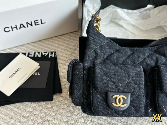 Chanel Vintage Bowling Bag, Denim Quilted Shoulder Bag, 24 x 14 cm 1 Chanel Vintage Bowling Bag, Denim Quilted Shoulder Bag, 24 x 14 cm