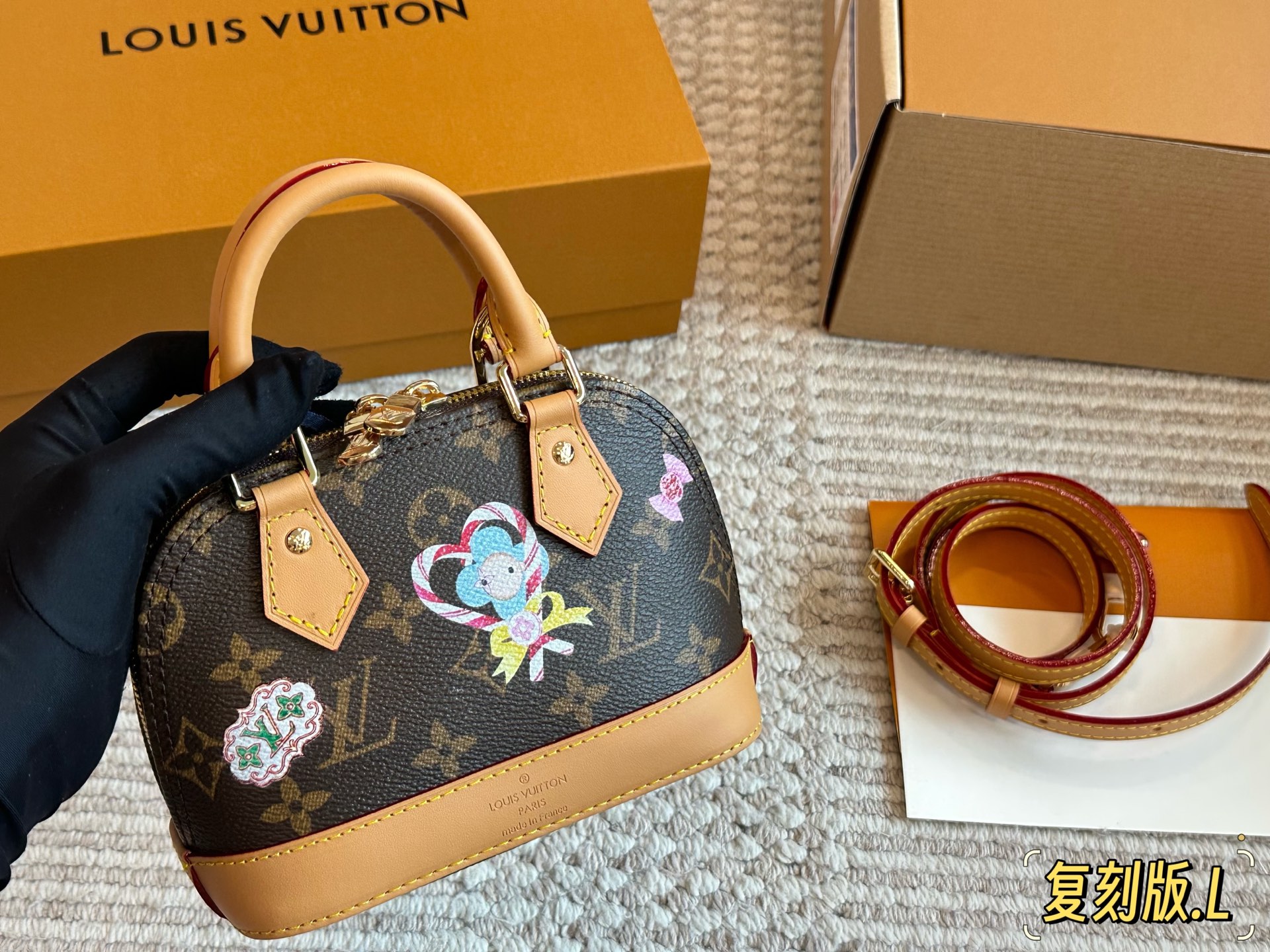 Louis Vuitton Alma Bag,Brown Coated Canvas, Top Handle Bag, 20 x 14 cm