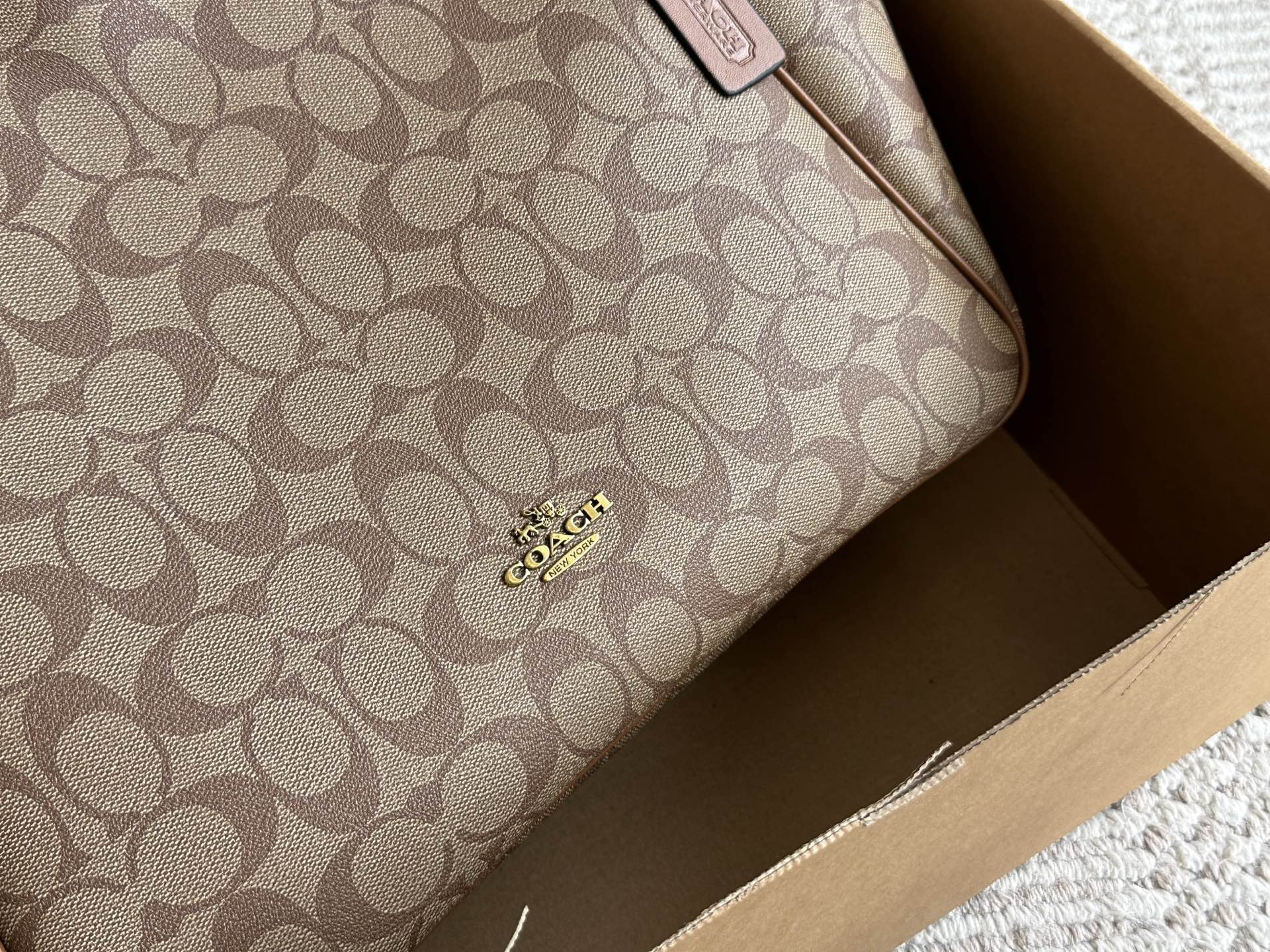 Con caja, medidas: 34*20 cm, C bolso tote, bolsa de compras clásica con logo, se puede usar todo el año! Busc…