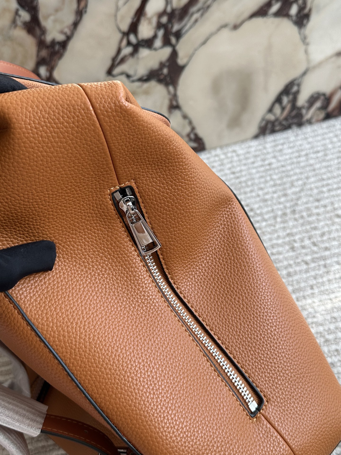 Loewe Small everyday
