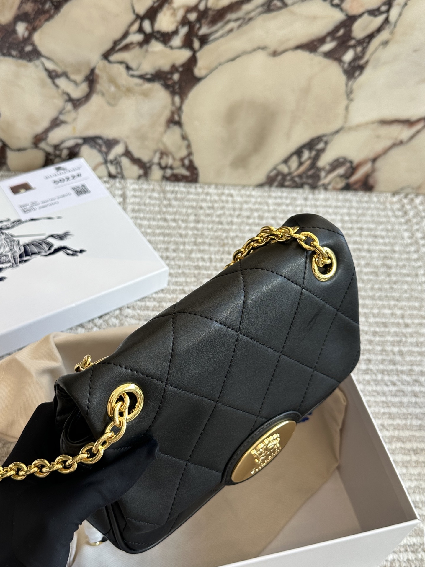 Burberry bag fufu | Burberry Strand — photo 5