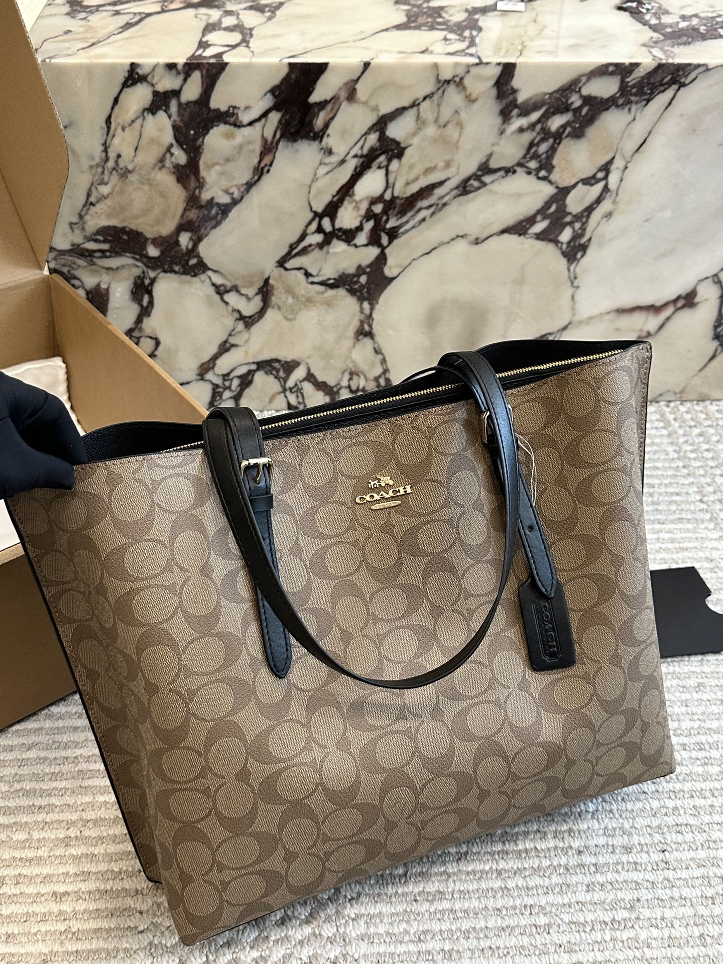 Tamaño de la caja: 34 29cm bolso tote clásico con logo de coach 蔻驰, gran éxito, ¡se agota en minutos! Busca 🔍蔻驰 coach …