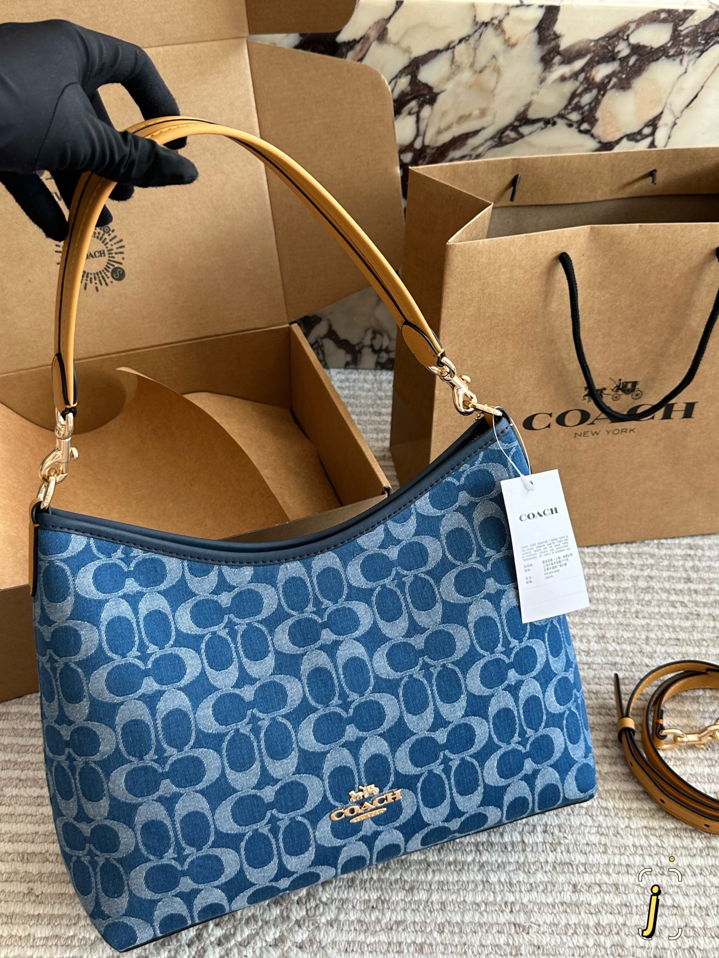 _diS9s16H074FKUyUStrO7lvJgjwyy9DiWyLI-YA