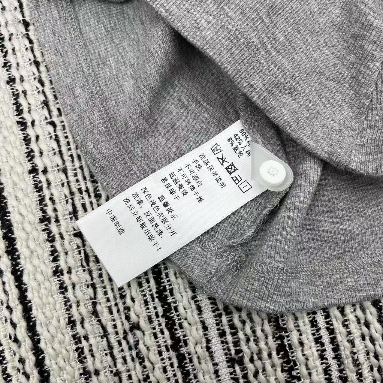 Crost’s New Letter-Printed Thong Vests: Perfect Addition to P288 Female Suit - 图片 8