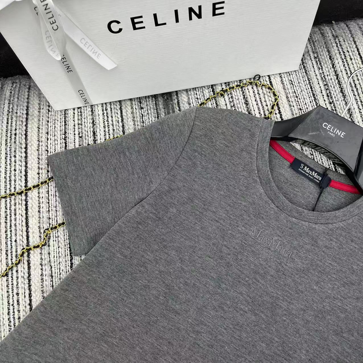 MaxMa*a 25Fw’s New Embroidered T-Shirt: Youthful, Dynamic, and Comfortable Street Style Suit - 图片 4